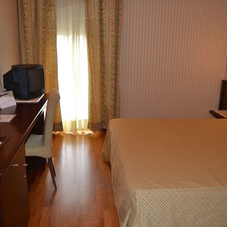 Palace Hotel Матера Екстериор снимка