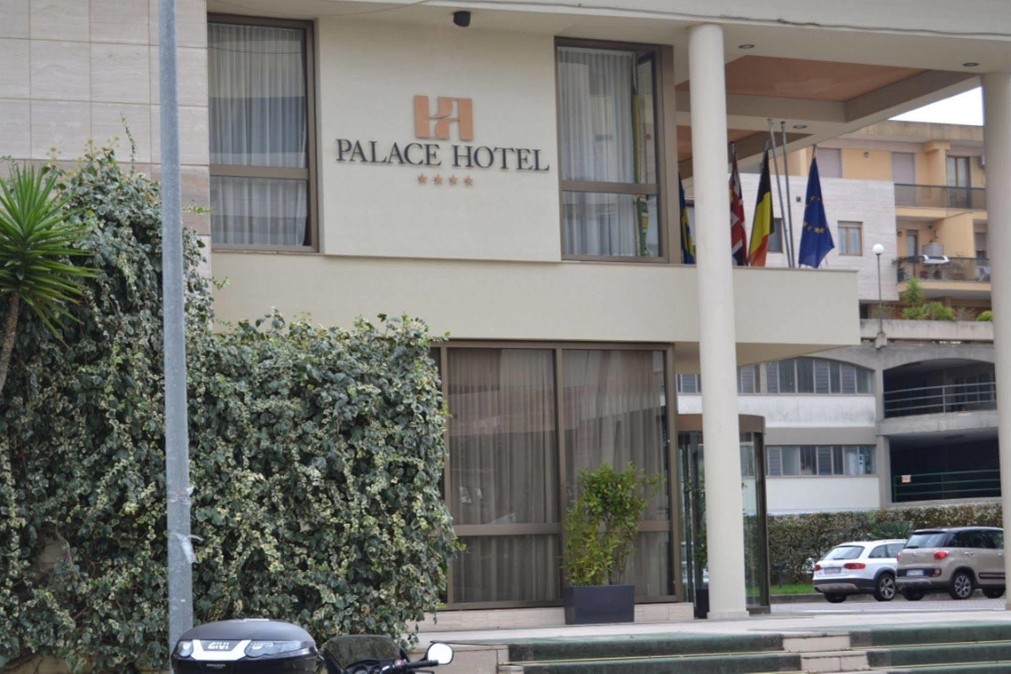 Palace Hotel Матера Екстериор снимка